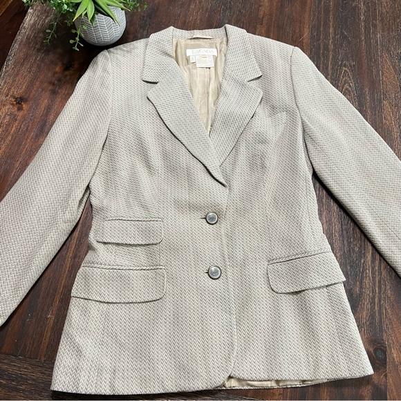 Escada Neutral Herringbone Blazer Cream Tan Margaretha Ley Vintage 36 2 button - Picture 2 of 15